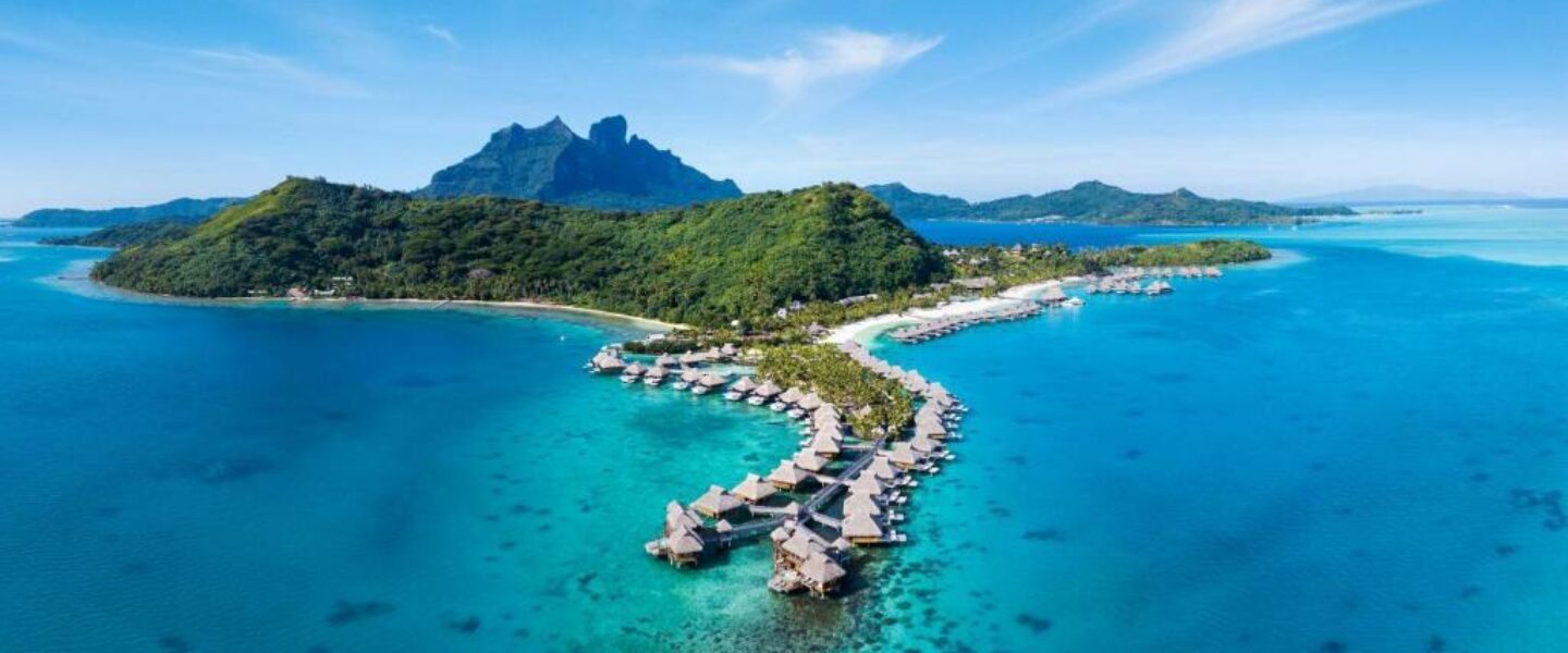 Moorea Coral Garden – French Polynesia Ocean Experience