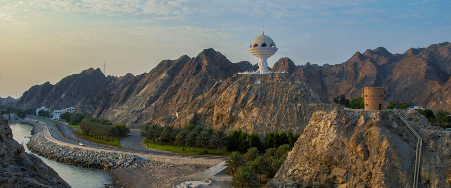 Wahiba Sands Sunset – Oman Desert Adventure